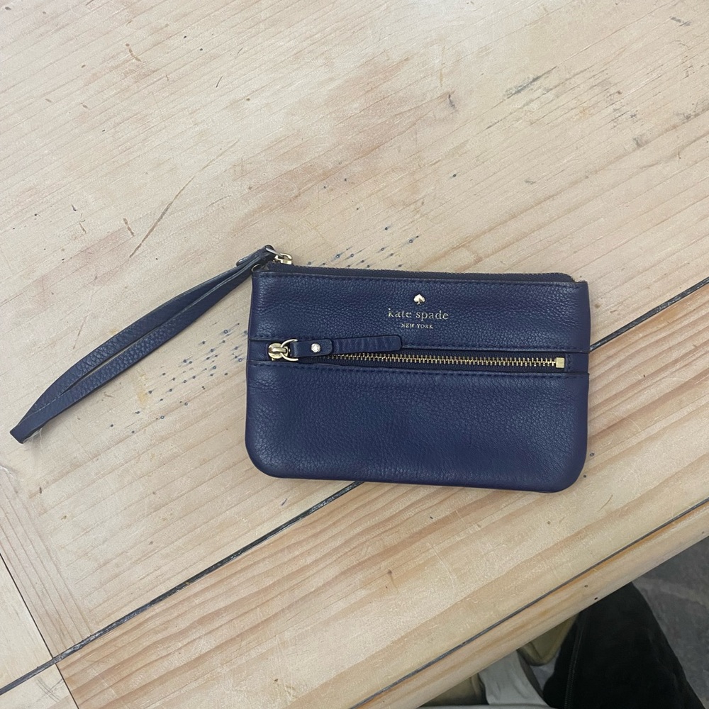 Kate Spade - Picture 2 of 2